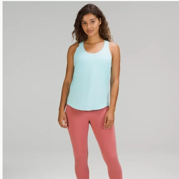 LULULEMON LOVE TANK SIZE 10 - Picture 3 of 12